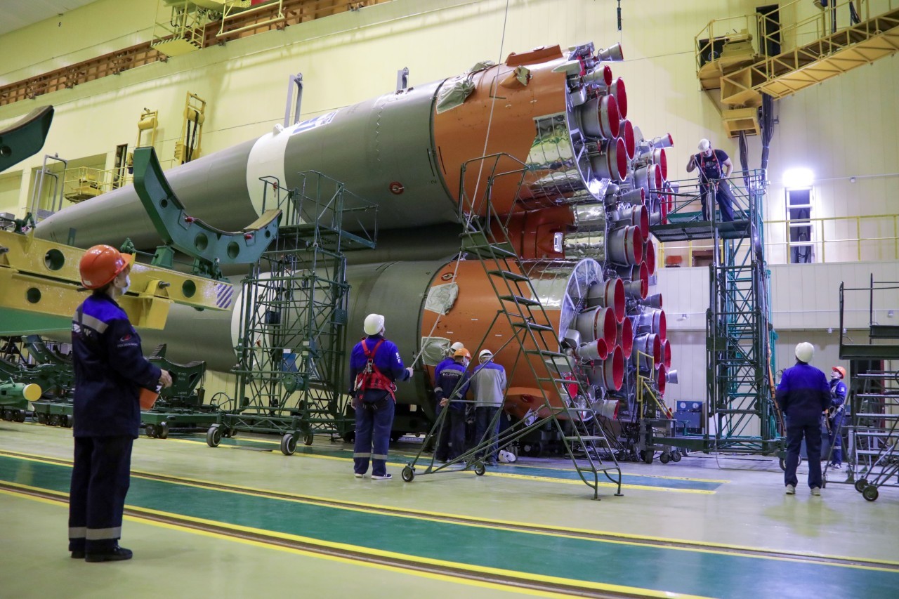 Russian rocket to launch OneWeb satellites Friday despite Ukraine invasion