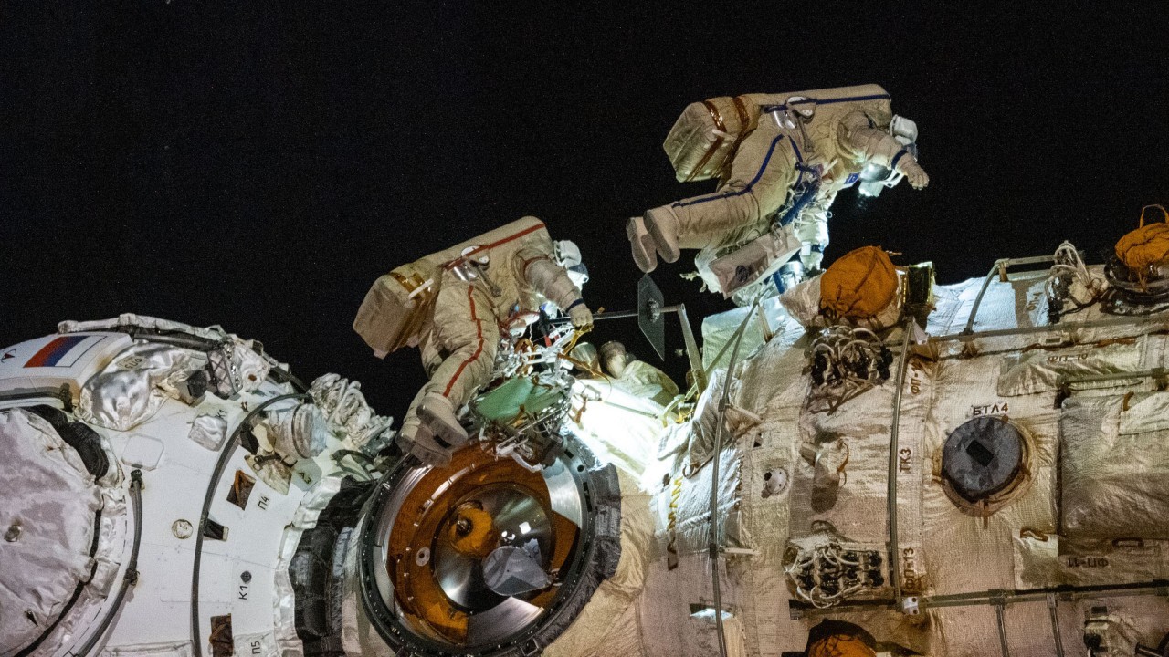 Watch 2 Russian cosmonauts spacewalk outside the International Space Station today