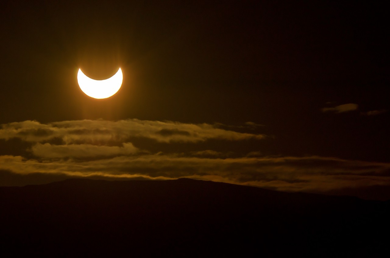 Partial solar eclipse of April 2022: When and where it is and how to watch it online