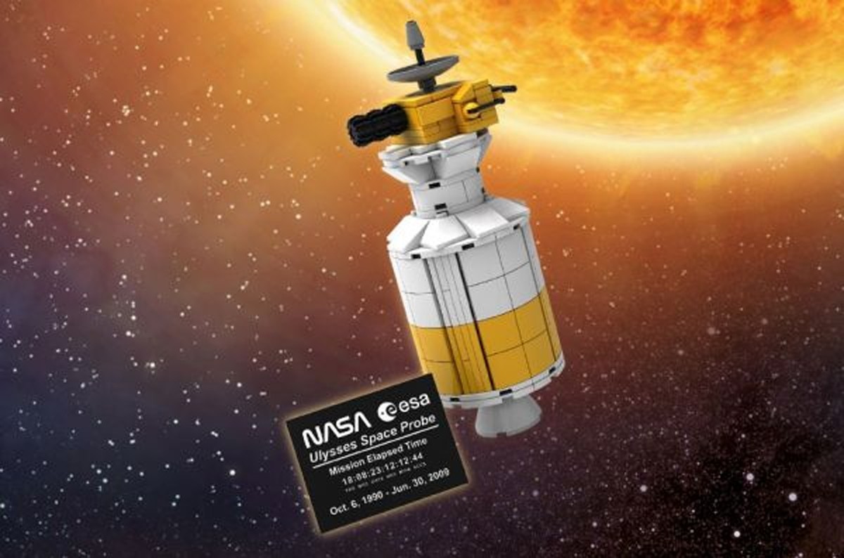 Lego's exclusive Ulysses space probe set returns for VIP members May 17!