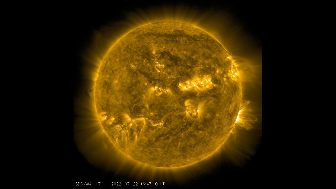 Solar burst from 'hole' in the sun may trigger geomagnetic storms on Earth