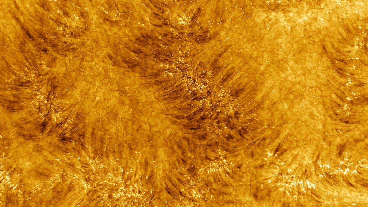 Mysterious region of the sun shines in new photo from world's largest solar telescope