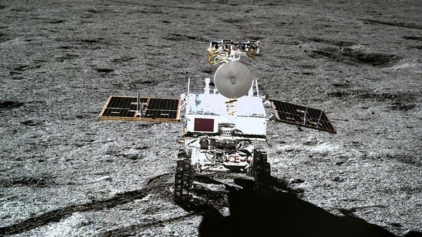 China's Yutu 2 rover still going strong after nearly 6 years on the far side of the moon (video)