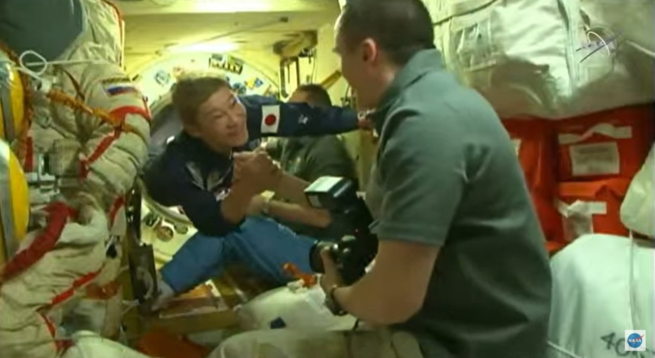 Japanese billionaire space tourist Yusaku Maezawa and two crewmates return to Earth tonight. Watch it live.