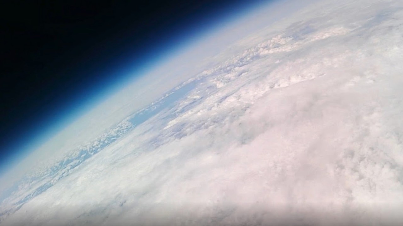 High school students set record with stratospheric balloon launch and recovery (photo)