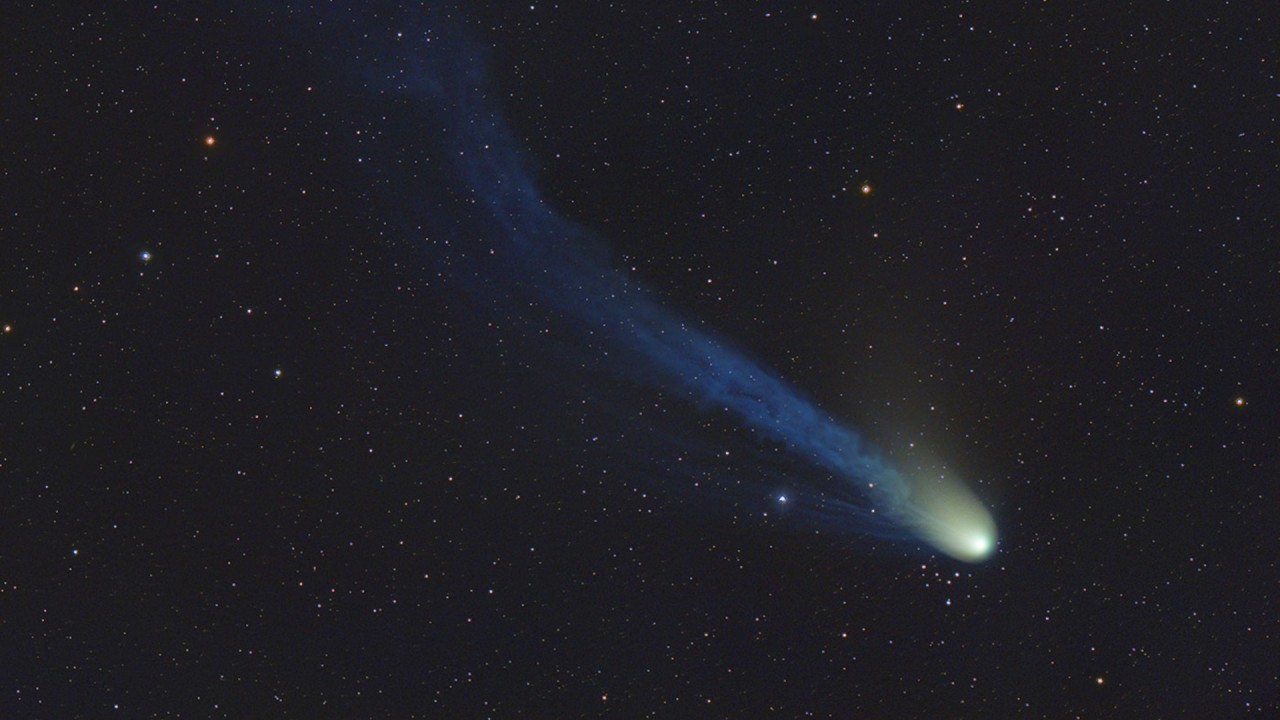 'Devil Comet' 12P/Pons-Brooks reaches peak brightness tonight. Here's ...