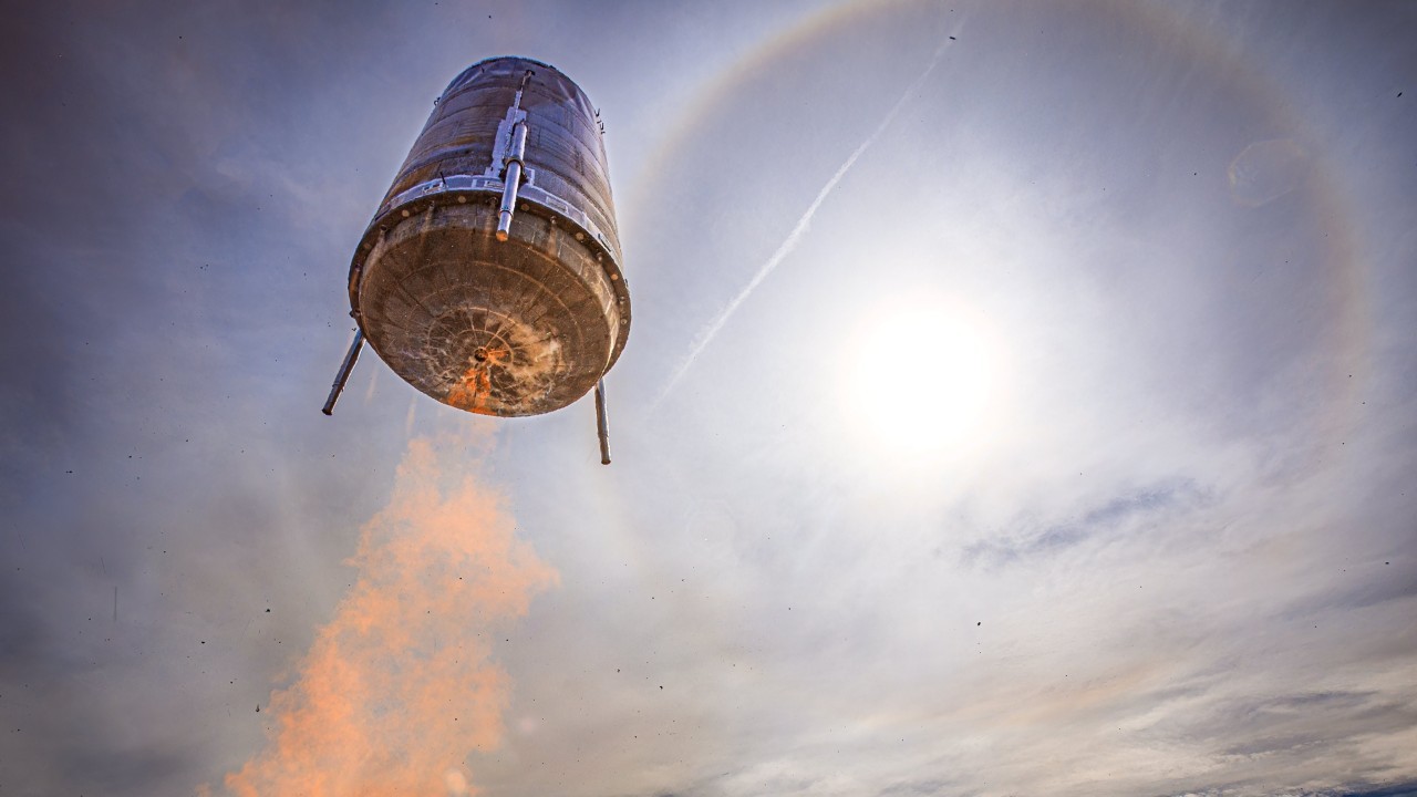 These photos of Stoke Space's 'Hopper' reusuable rocket test are just amazing