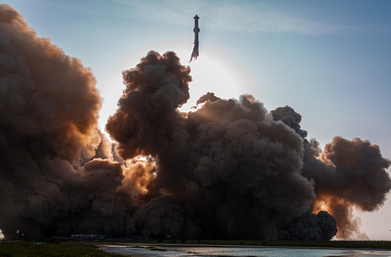 SpaceX Starship launch under FAA investigation after raining potentially hazardous debris on homes and beaches