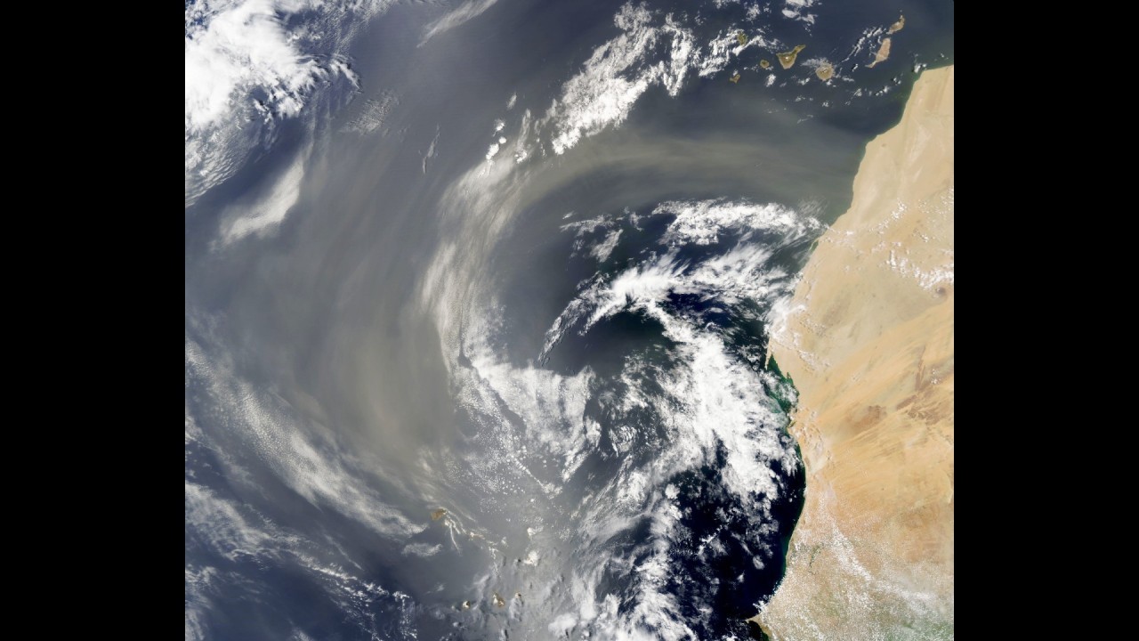 NASA satellite captures Sahara Desert dust plume over the Atlantic