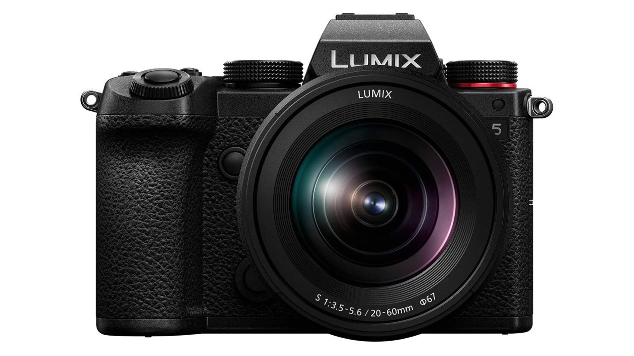 Save $500 dollars on the Panasonic Lumix S5 with a lens attachment