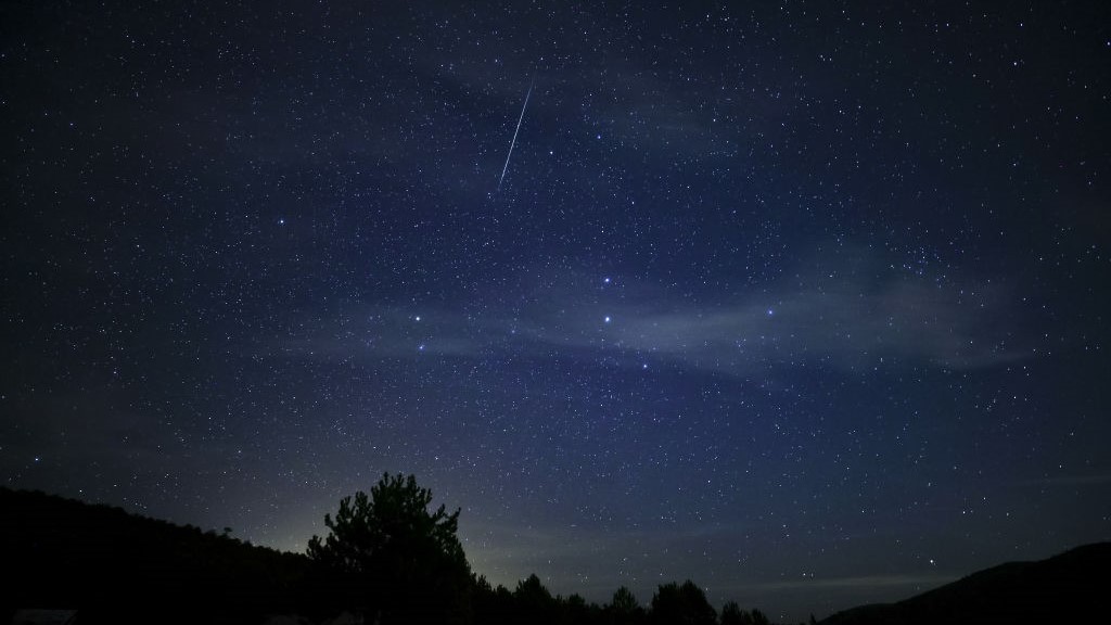 The Quadrantid meteor shower peaks tonight! Don't miss the 1st 'shooting stars' of 2025