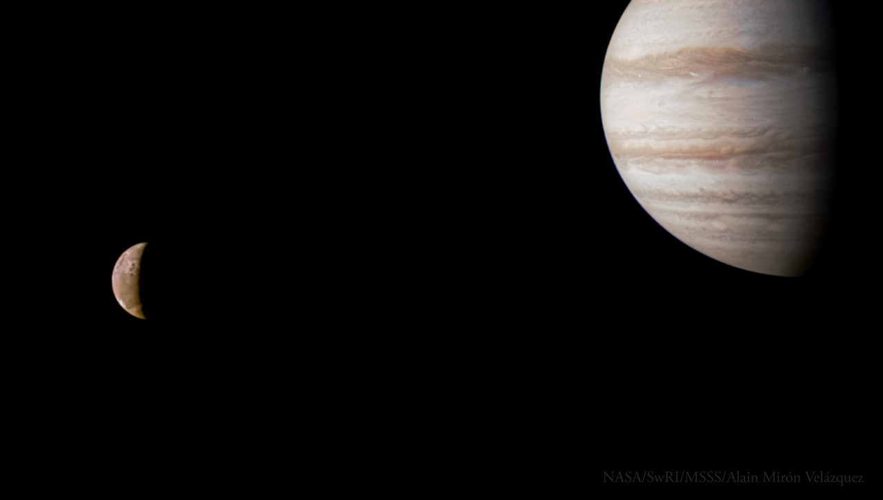 NASA's Juno mission captures stunning view of Jupiter with its volcanic moon, Io (photo)