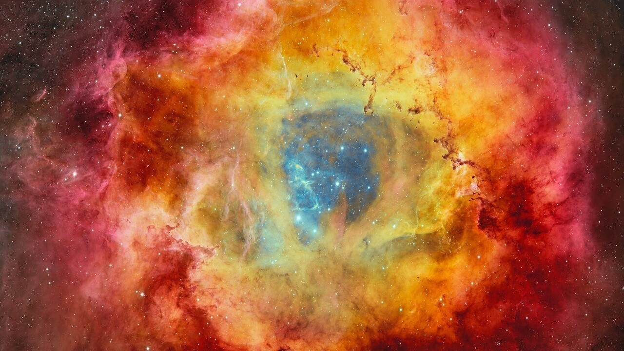 A star-studded Rosette nebula brings gorgeous color to the cosmos