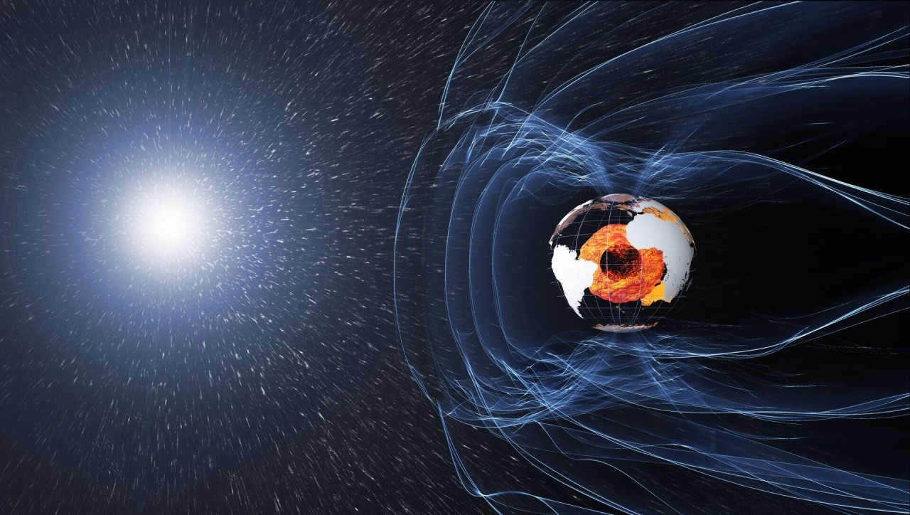 Listen to the terrifying rumble of Earth's magnetic field being assaulted by a solar storm