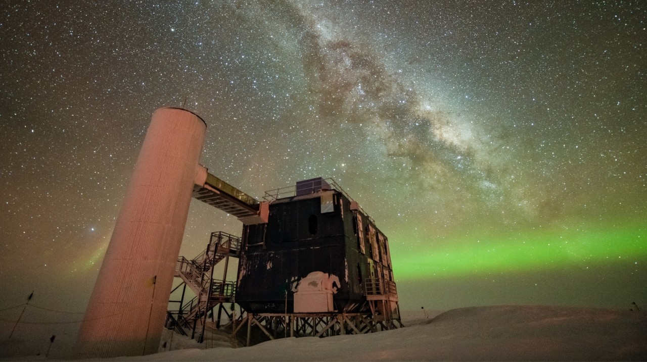 Scientists find high-energy neutrinos spewing from our Milky Way galaxy in landmark discovery (video)