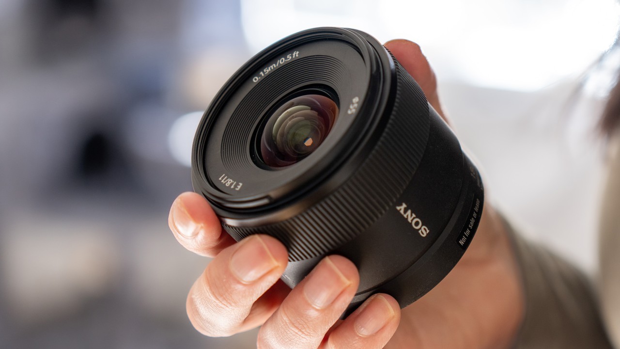 Sony E 11mm f/1.8 lens review