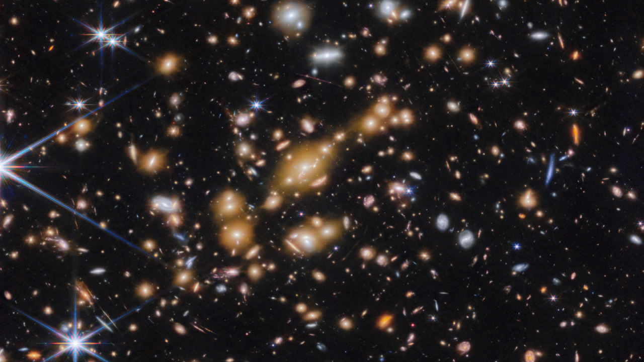 James Webb Space Telescope spots 'Cosmic Gems' in the extremely early universe (video)
