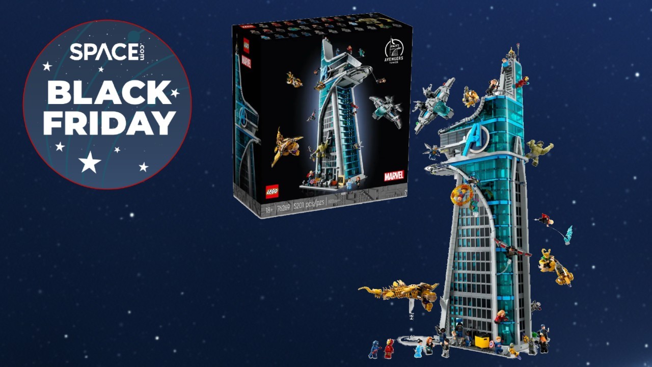 This huge Lego Marvels Avengers Tower comes with free gifts for Black Friday