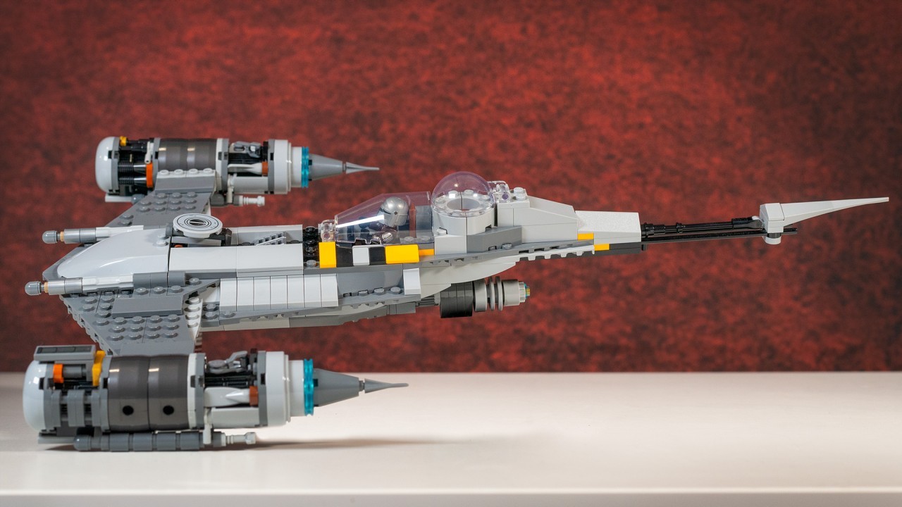 Save 20% on the Lego Star Wars Mandalorian's N-1 Starfighter