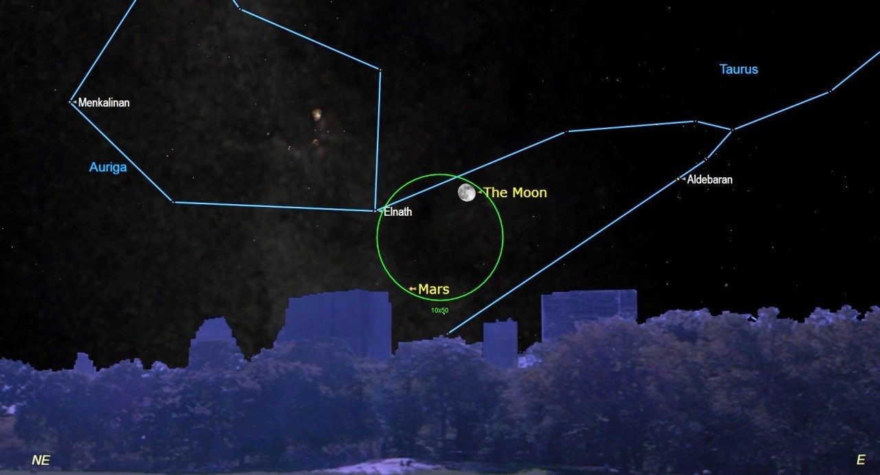 Watch the moon visit Mars in the sky Friday night (Nov. 11)