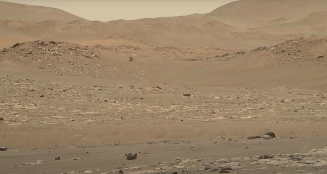 Watch Ingenuity Mars helicopter soar in amazing new videos from Perseverance rover