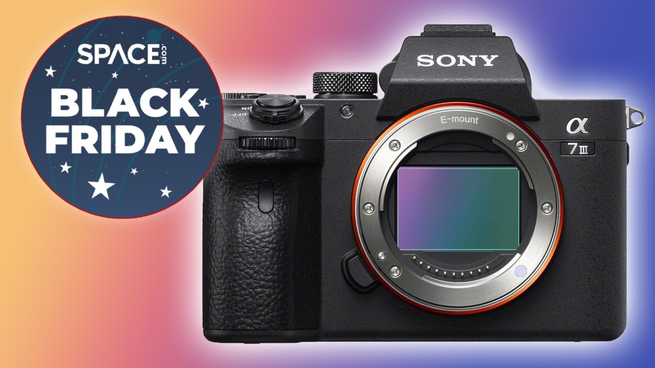 Sony A7 III now $500 off in this Black Friday camera deal