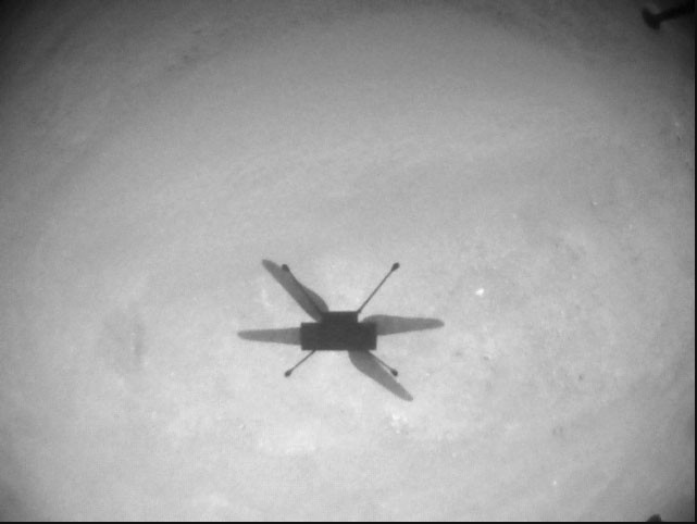 Mars helicopter Ingenuity flies low and slow on lucky flight 13