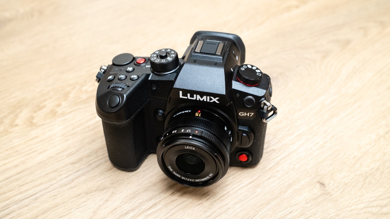 Panasonic Leica Summilux DG 15mm f/1.7 ASPH review