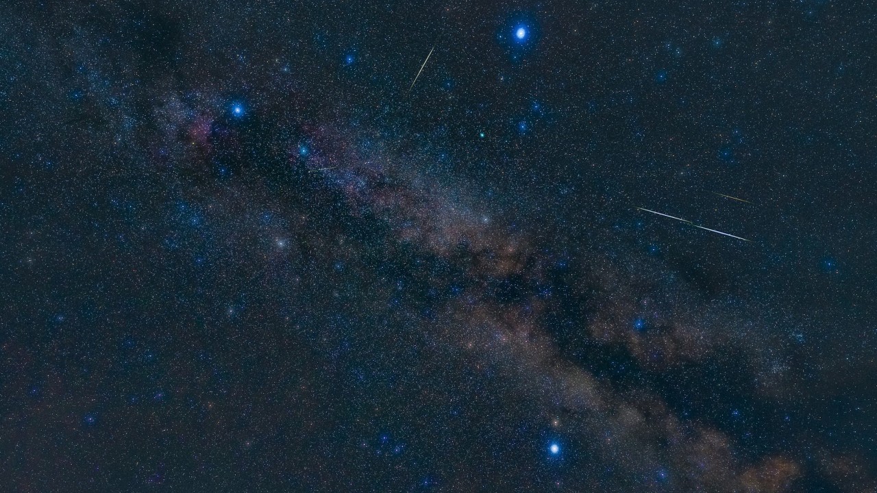 See the 'Summer Triangle' in the night sky this month