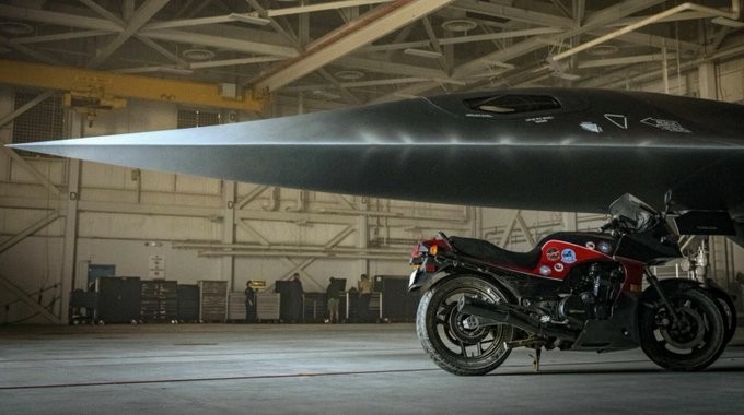 'Top Gun: Maverick' got help from Lockheed Martin engineers to create its  hypersonic SR-72 Darkstar plane