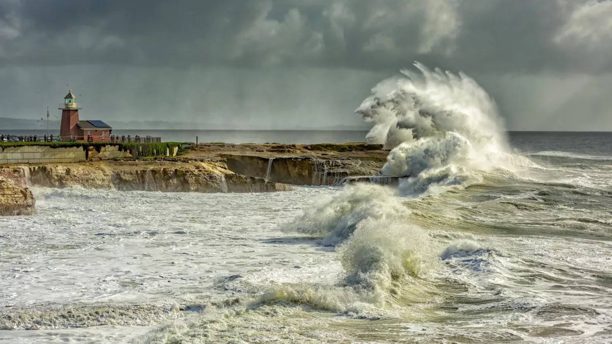 El Niño is officially here, scientists say