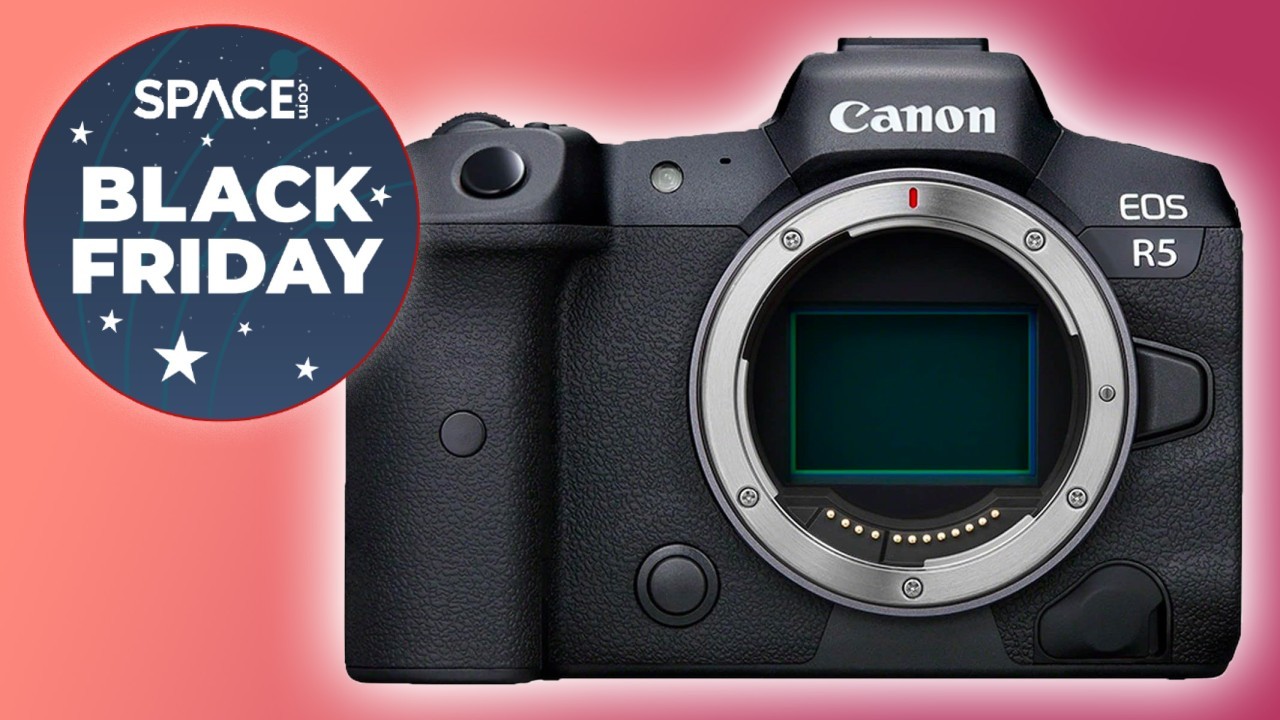 Further Black Friday price drop! Save $900 on Canon EOS R5