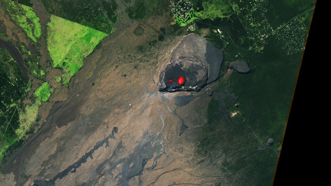 Satellite spots glowing lava inside erupting Hawaiian volcano