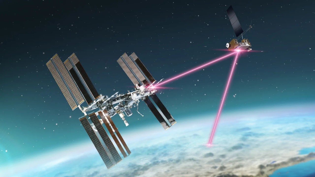 Pew! Pew! Pew! NASA's 1st successful two-way laser experiment is a giant leap for moon and Mars communications