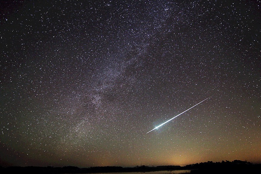 The Ursid meteor shower peaks tonight. Don't expect to see many 'shooting stars.'