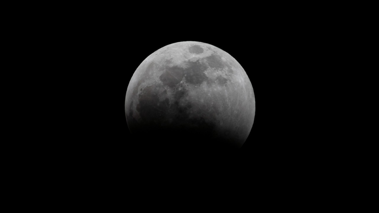 Don't miss a partial lunar eclipse of October's Full Hunter's Moon this week