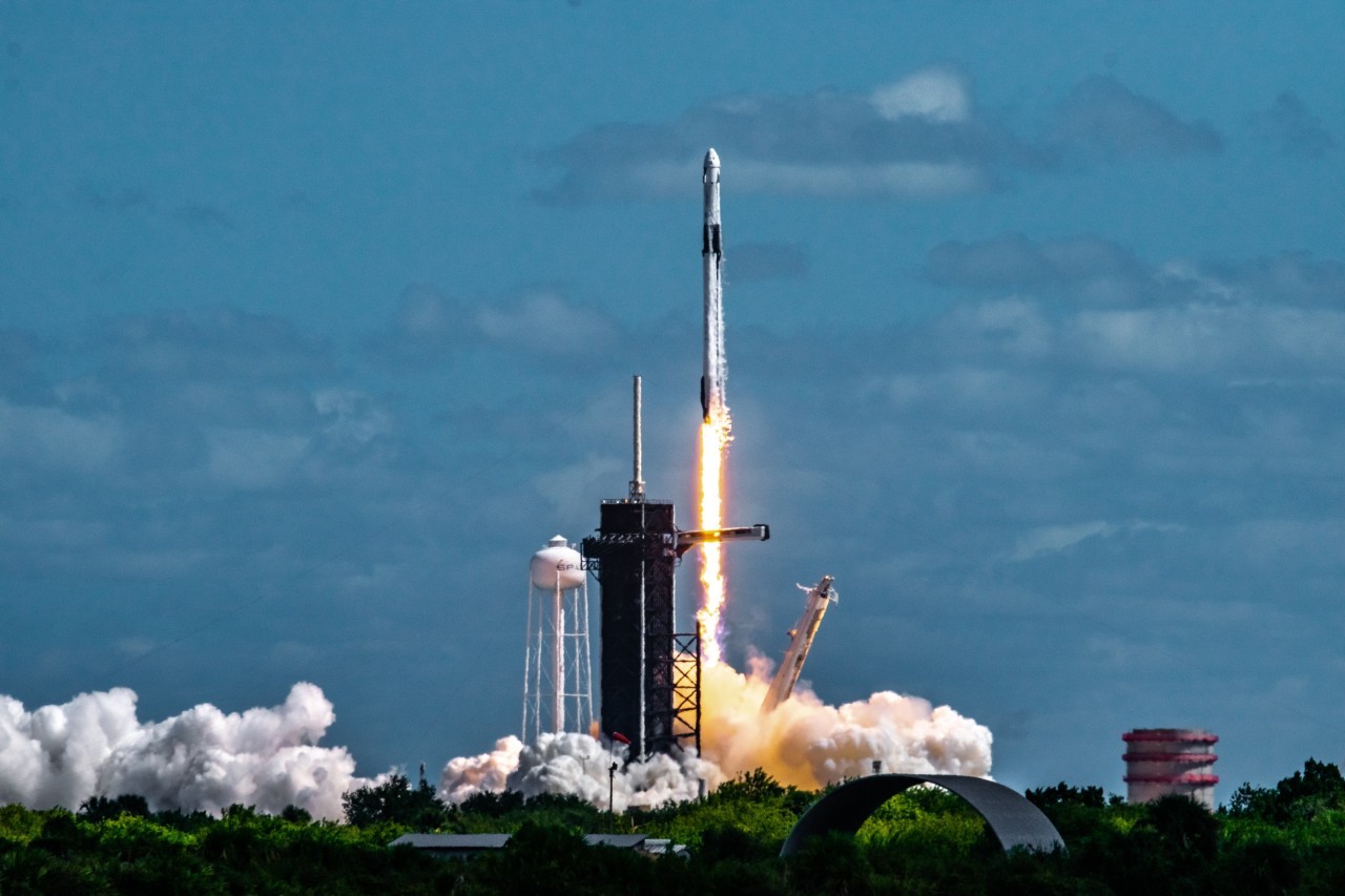 The dark secret to photographing the perfect rocket launch