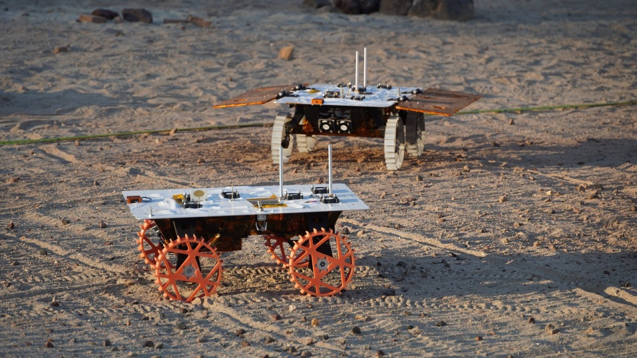 Trio of mini moon rovers pass key tests ahead of upcoming lunar launch (photos)