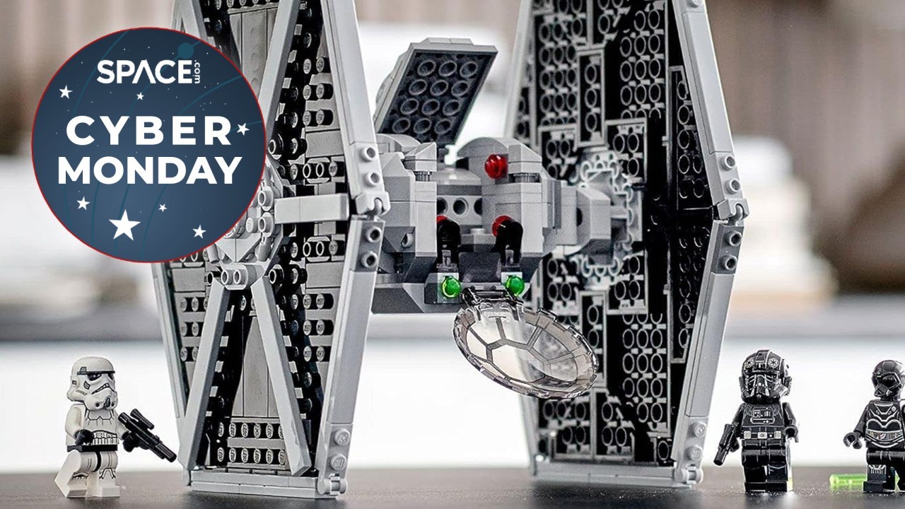 This Star Wars LEGO TIE Fighter is a perfect gift thanks to a Cyber Monday discount