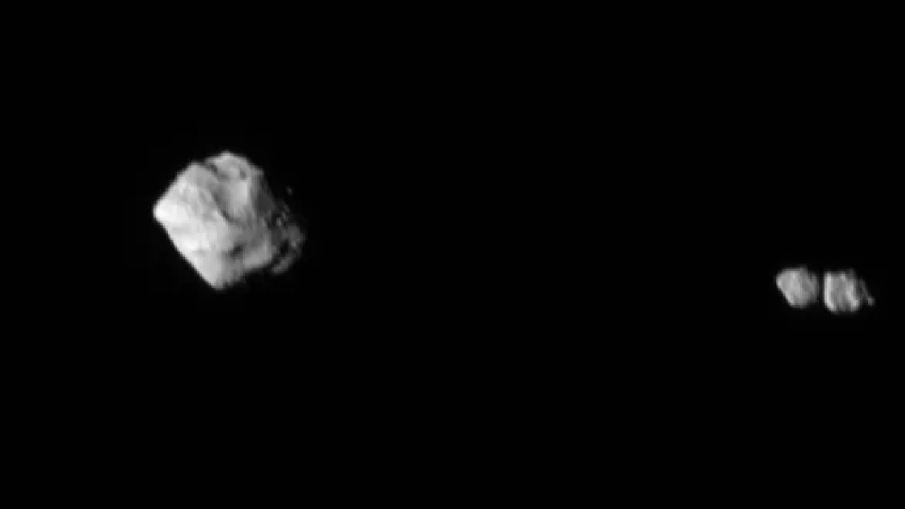 Double surprise! Asteroid 'Dinky' is not 2 but 3 space rocks, NASA's Lucy probe finds (photo)