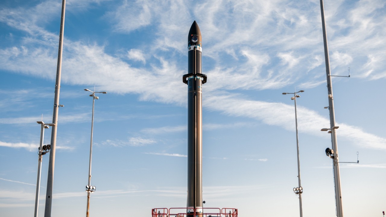 Rocket Lab now aims to launch 1st Electron booster from US soil on Dec. 13