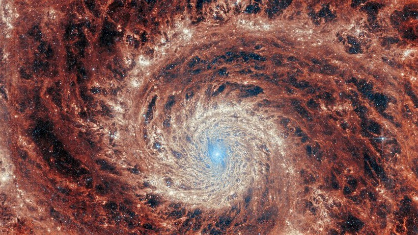 James Webb Space Telescope gazes into the Whirlpool galaxy's hypnotic spiral arms