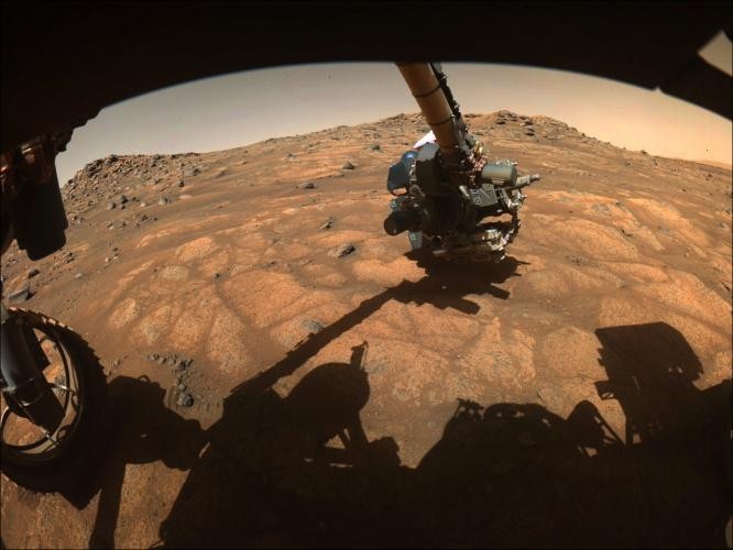 NASA's Perseverance rover is ready to hunt signs of life on Mars. See the 1st science results today.