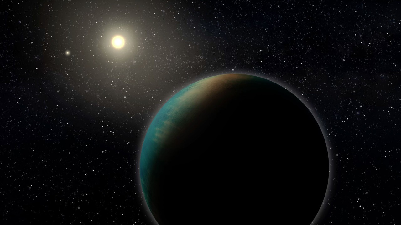 Possible water world spotted orbiting an alien star