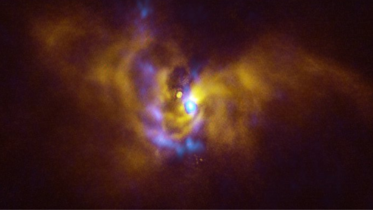 Stunning image reveals 1st detection of gas giants being born around a young star (photo)