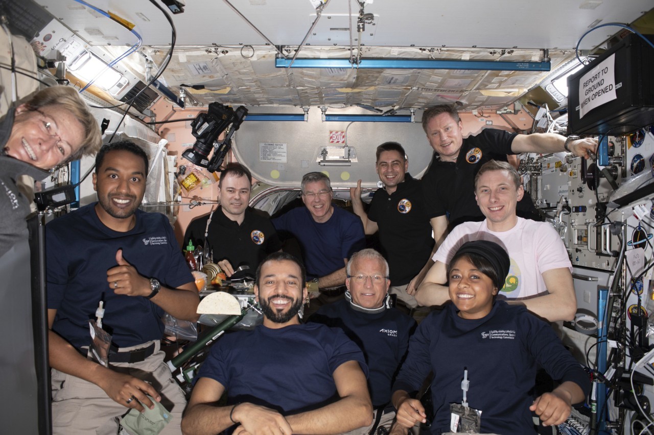 Watch private Ax-2 astronauts head back to Earth in SpaceX Dragon today